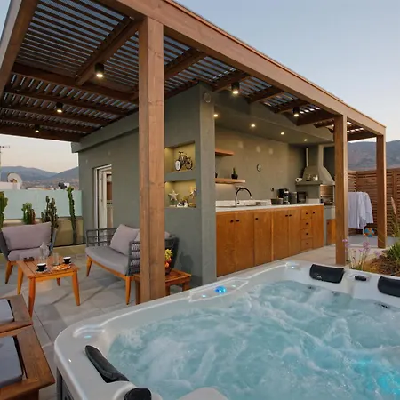 ヴィラ Front ヘルソニソス