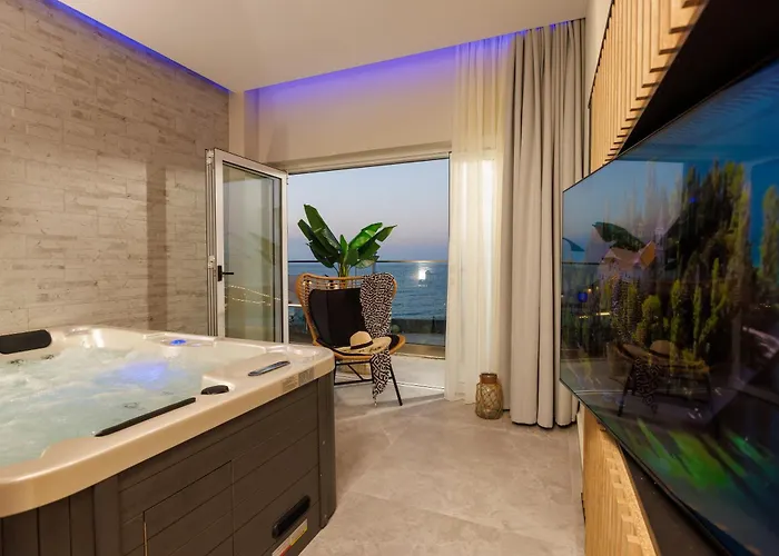 Front * Χερσόνησος