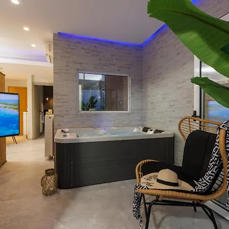 Villa Front Hersonissos (Crete)